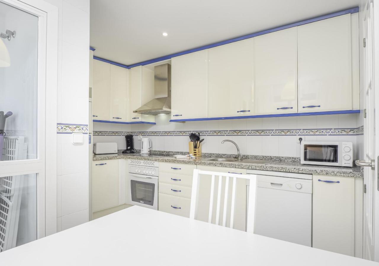 2307-Amazing 2Bedrooms Sea View Pool View مانيلفا المظهر الخارجي الصورة